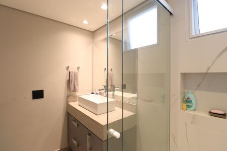 Apartamento à venda com 190m², 3 quartos e 3 vagasBanheiro da Suíte 2