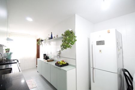 Apartamento à venda com 256m², 3 quartos e 2 vagasCozinha