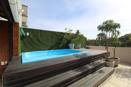 Apartamento à venda com 256m², 3 quartos e 2 vagasPiscina