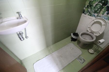 Apartamento à venda com 256m², 3 quartos e 2 vagasBanheiro de Serviço