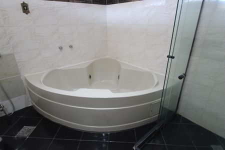 Apartamento à venda com 256m², 3 quartos e 2 vagasTerraço - Suíte/banheiro