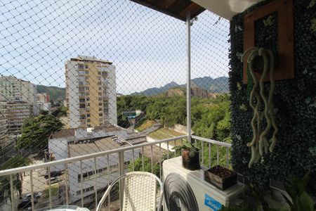 Apartamento à venda com 256m², 3 quartos e 2 vagasVaranda