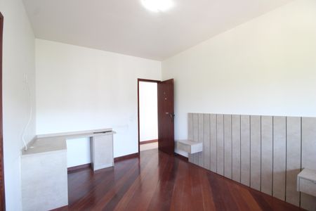 Apartamento à venda com 256m², 3 quartos e 2 vagasTerraço - Suíte