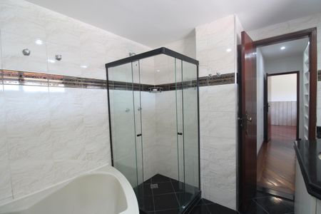 Apartamento à venda com 256m², 3 quartos e 2 vagasTerraço - Suíte/banheiro