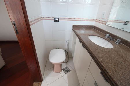 Apartamento à venda com 256m², 3 quartos e 2 vagasBanheiro da suíte 1