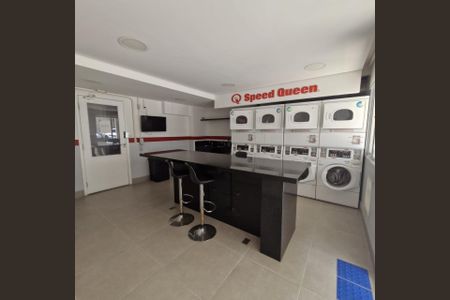 Apartamento à venda com 32m², 1 quarto e sem vaga