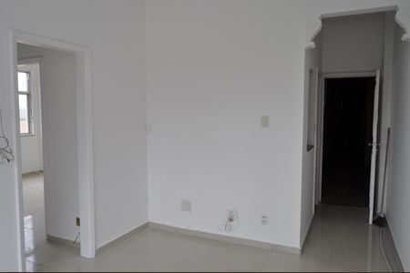 Apartamento à venda com 81m², 2 quartos e 1 vagaSala