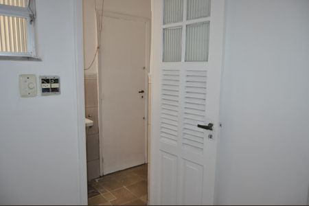 Apartamento à venda com 81m², 2 quartos e 1 vagaQuarto de Serviço