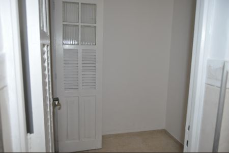 Apartamento à venda com 81m², 2 quartos e 1 vagaQuarto de Serviço