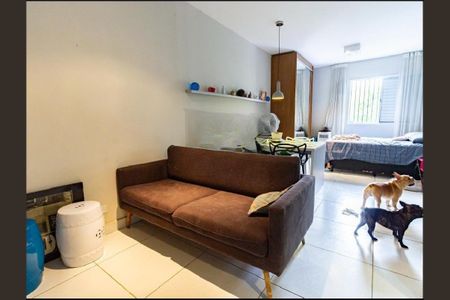 Apartamento à venda com 42m², 1 quarto e sem vaga