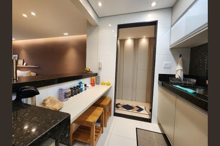 Apartamento à venda com 2 quartos, 64m² em União, Belo Horizonte