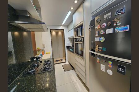 Apartamento à venda com 2 quartos, 64m² em União, Belo Horizonte