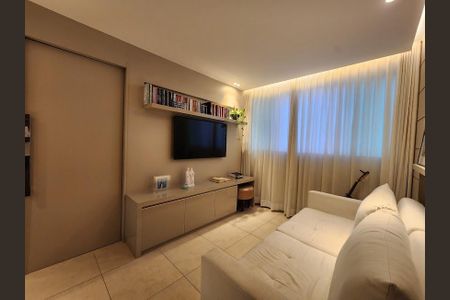 Apartamento à venda com 2 quartos, 64m² em União, Belo Horizonte