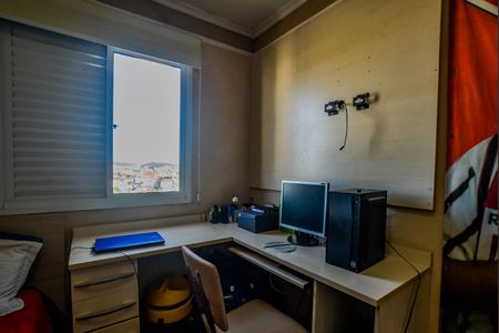 Apartamento à venda com 70m², 3 quartos e 3 vagasQuarto 2