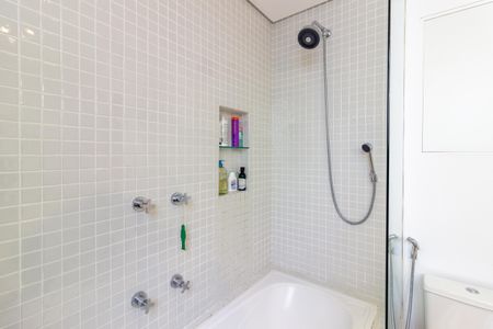 Apartamento à venda com 135m², 2 quartos e sem vagaBanheiro