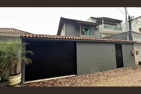 Casa à venda com 140m², 3 quartos e 1 vagaFachada
