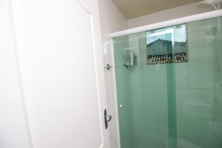 Casa à venda com 140m², 3 quartos e 1 vagaBanheiro social