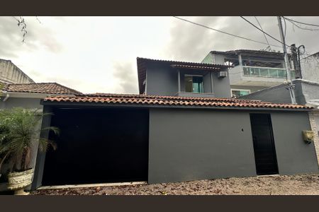 Casa à venda com 140m², 3 quartos e 1 vagaFachada