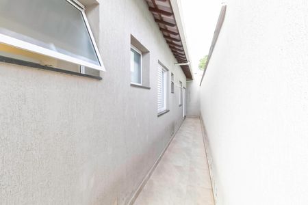Casa à venda com 380m², 4 quartos e 4 vagas Casa à venda com 380m², 4 quartos e 4 vagasCorredor
