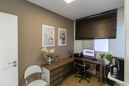 Casa à venda com 380m², 4 quartos e 4 vagas Casa à venda com 380m², 4 quartos e 4 vagasSuíte 3