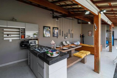 Casa à venda com 380m², 4 quartos e 4 vagas Casa à venda com 380m², 4 quartos e 4 vagasÁrea gourmet