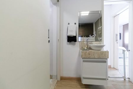 Casa à venda com 380m², 4 quartos e 4 vagas Casa à venda com 380m², 4 quartos e 4 vagasSuíte 3