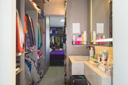 Apartamento à venda com 62m², 2 quartos e 1 vaga Apartamento à venda com 62m², 2 quartos e 1 vagaBanheiro/Closet Suíte