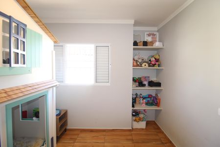 Casa à venda com 181m², 3 quartos e 6 vagasQuarto 2