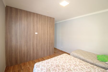 Casa à venda com 181m², 3 quartos e 6 vagasQuarto 1
