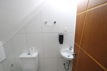 Casa à venda com 181m², 3 quartos e 6 vagasLavabo da Sala