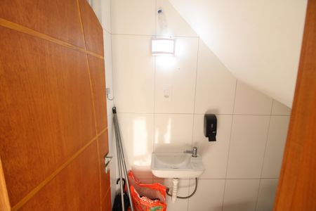 Casa à venda com 181m², 3 quartos e 6 vagasBanheiro de Serviço