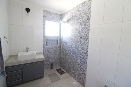 Casa à venda com 181m², 3 quartos e 6 vagasBanheiro