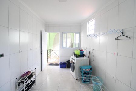 Casa à venda com 181m², 3 quartos e 6 vagasÁrea de Serviço