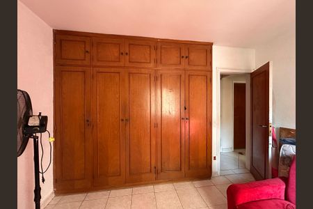 Apartamento à venda com 145m², 3 quartos e 2 vagasQuarto 2