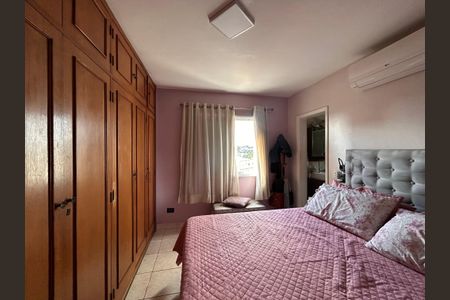 Apartamento à venda com 145m², 3 quartos e 2 vagasQuarto 1