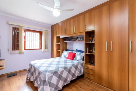 Casa à venda com 122m², 3 quartos e 2 vagas Casa à venda com 122m², 3 quartos e 2 vagasSuíte