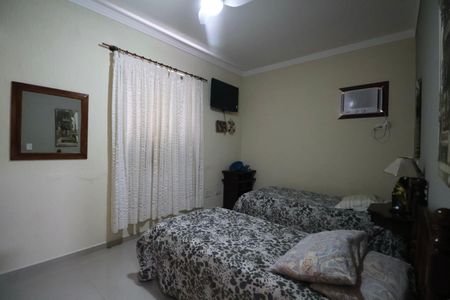 Apartamento para alugar com 255m², 4 quartos e 2 vagasQuarto