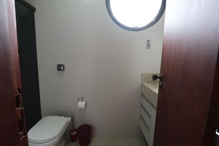 Apartamento para alugar com 255m², 4 quartos e 2 vagasBanheiro Suíte