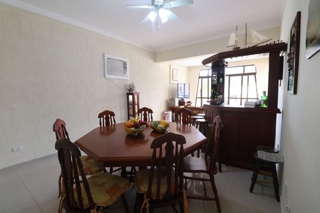 Apartamento para alugar com 255m², 4 quartos e 2 vagasSala