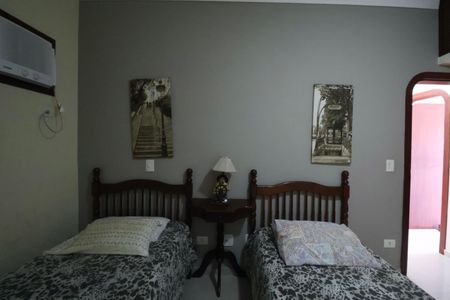 Apartamento para alugar com 255m², 4 quartos e 2 vagasQuarto