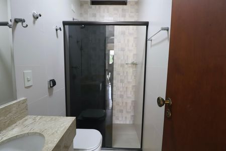 Apartamento para alugar com 255m², 4 quartos e 2 vagasBanheiro Social