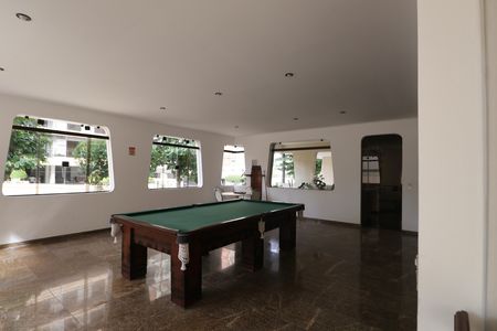 Apartamento para alugar com 255m², 4 quartos e 2 vagasÁrea comum - Salão de jogos