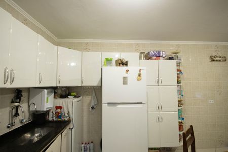 Casa à venda com 182m², 4 quartos e 2 vagas Casa à venda com 182m², 4 quartos e 2 vagasCozinha