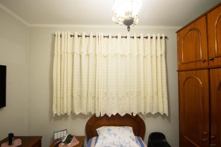 Casa à venda com 182m², 4 quartos e 2 vagas Casa à venda com 182m², 4 quartos e 2 vagasQuarto 2