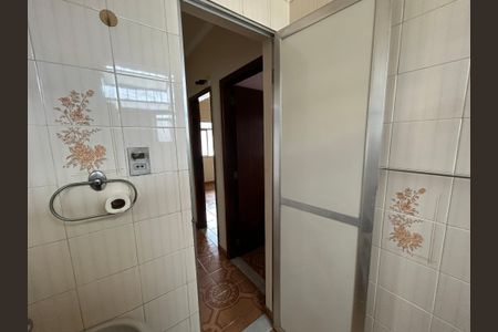 Casa à venda com 142m², 2 quartos e 4 vagasBanheiro 1