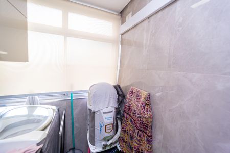 Apartamento à venda com 47m², 2 quartos e 1 vaga Apartamento à venda com 47m², 2 quartos e 1 vagaÁrea de Serviço