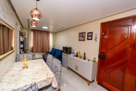Apartamento à venda com 47m², 2 quartos e 1 vaga Apartamento à venda com 47m², 2 quartos e 1 vagaSala