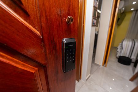 Apartamento à venda com 47m², 2 quartos e 1 vaga Apartamento à venda com 47m², 2 quartos e 1 vagaFechadura Digital