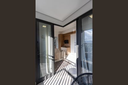 Studio para alugar com 26m², 1 quarto e sem vaga Studio para alugar com 26m², 1 quarto e sem vagaVaranda - Studio