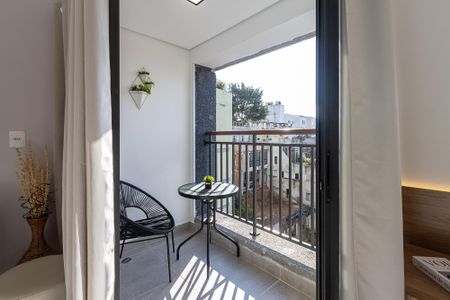Studio para alugar com 26m², 1 quarto e sem vaga Studio para alugar com 26m², 1 quarto e sem vagaVaranda - Studio
